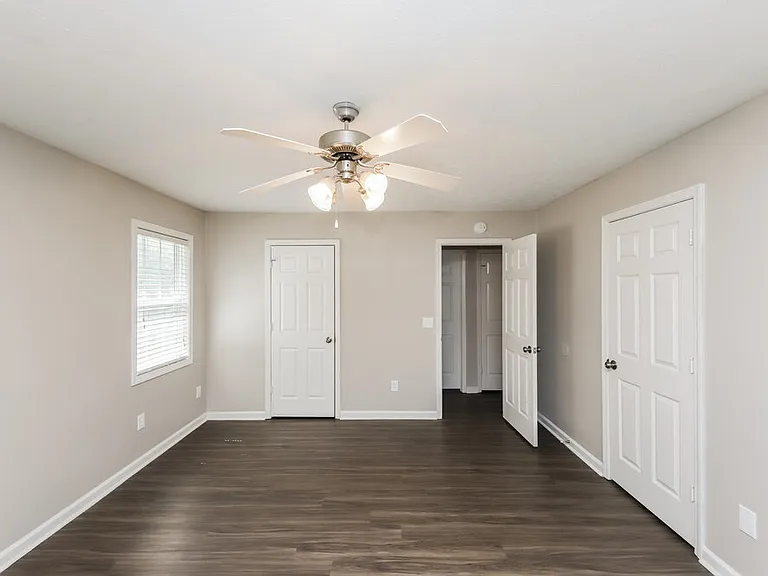 222 Fairview Oak Pl — Photo 13