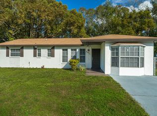 4440 Tarpon Dr, Tampa, FL 33617