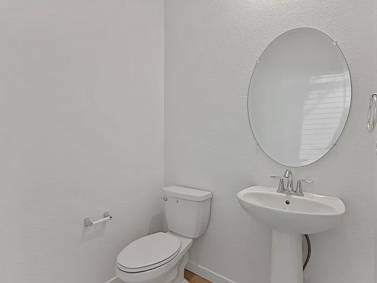 Sky Ranch Rentals — Photo 80