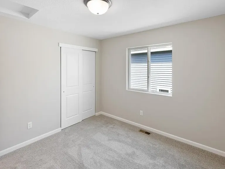 3214 Kady Ave NE — Photo 16