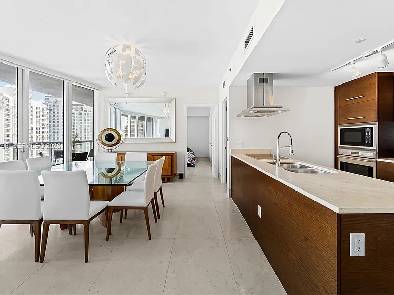 495 Brickell Ave #2904 — Photo 8