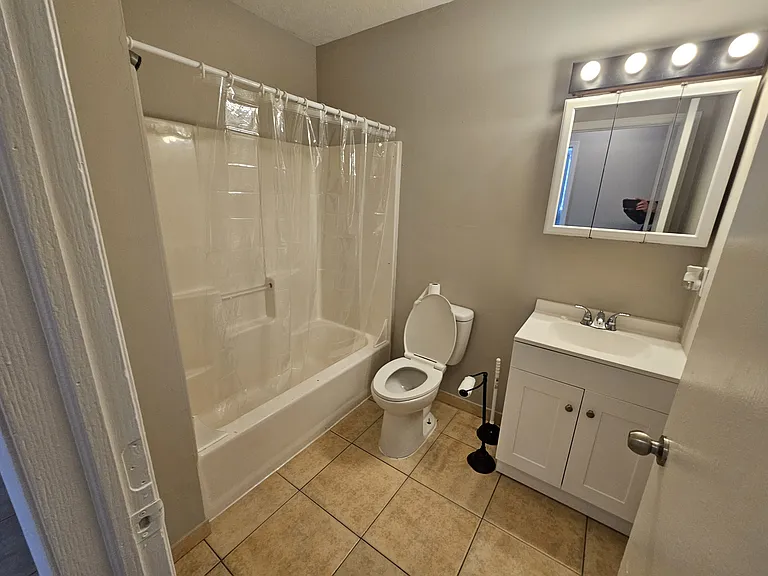 3009 Pearl Ave — Photo 6