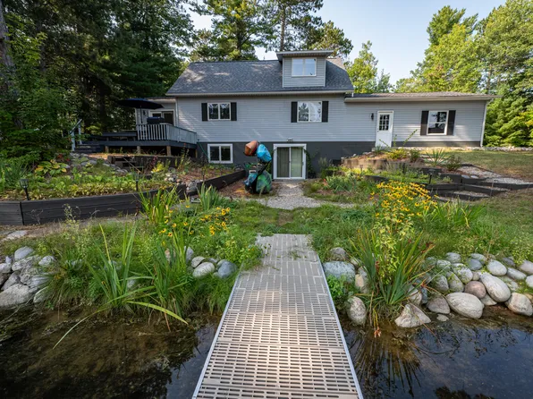 813 N Tall Tree Ln, Gaylord, MI 49735