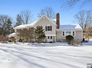 369 W Saddle River Rd, Upper Saddle River, NJ 07458