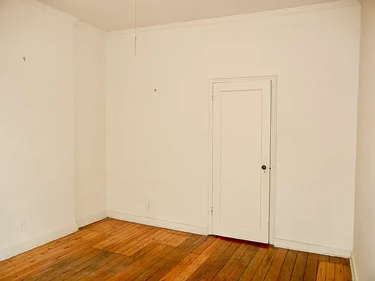 Rented by Brooklyn Heights Real Estate Inc | media 23