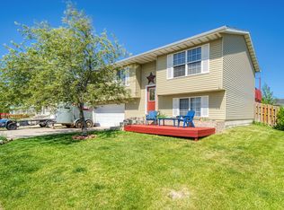 7011 Daredevil Ave, Gillette, WY 82718