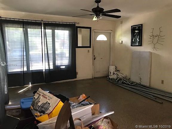 4th image of 6460 SW 15th St