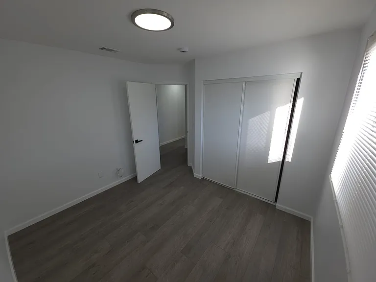 1642 Gardenia Ct #D — Photo 25
