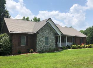 158 Shady Woods Ln, Rutherfordton, NC 28139