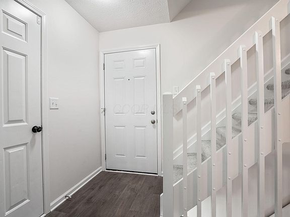 3rd image of 7439 Macgeorge Pl