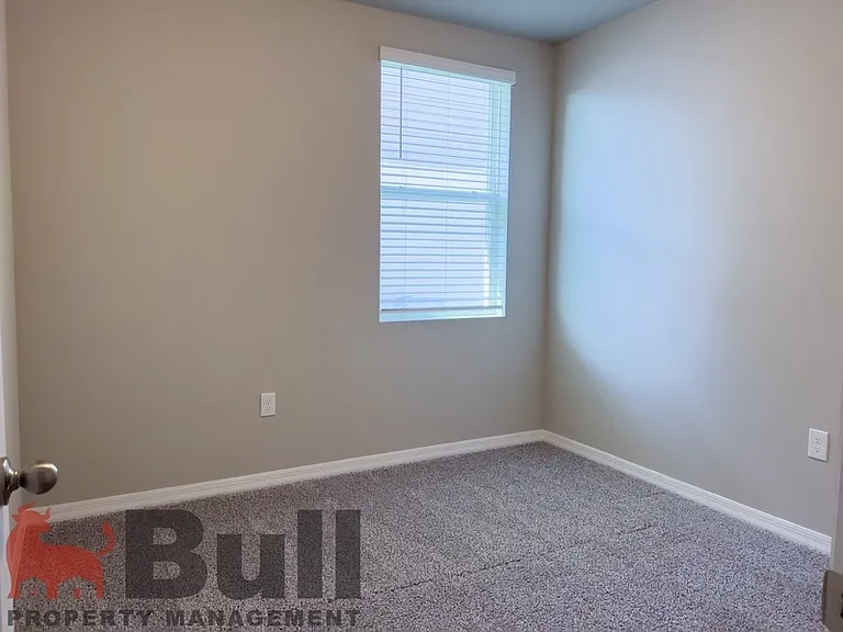 590 Amadoras Way — Photo 15