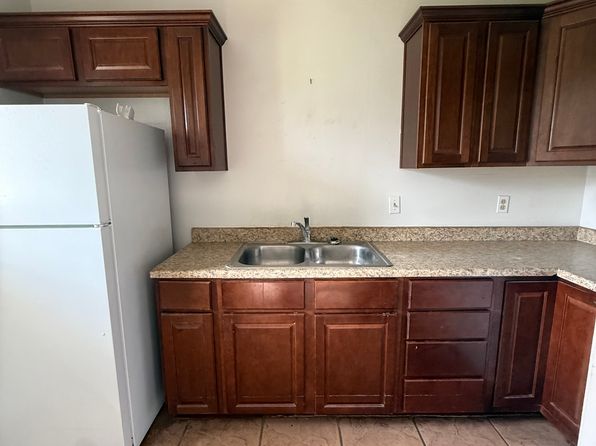 620 W Erie St APT 6