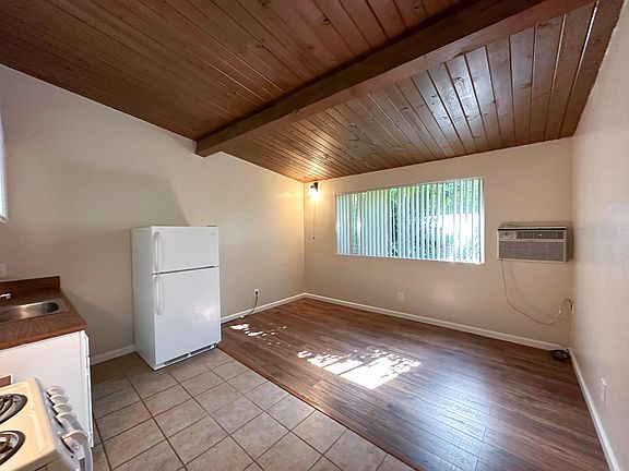 2nd image of 210 S Oak Knoll Ave APT 18
