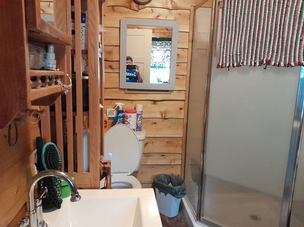 112 Scaley Bark Rd, Cassatt, SC 29032