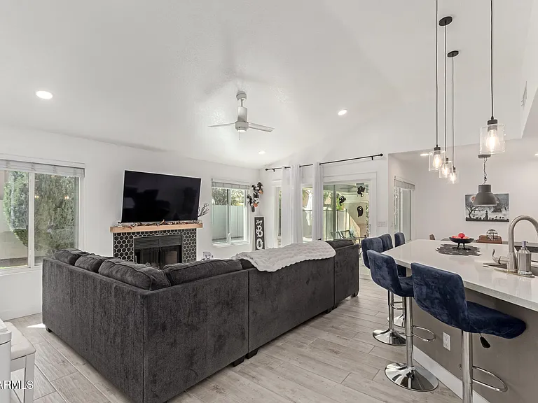 1551 W Ironwood Dr — Photo 9