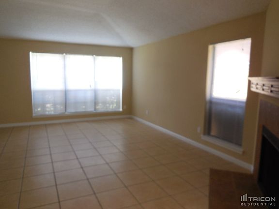 5th image of 406 Betsy Ross Dr