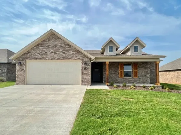 726 Hickory Meadows Ave, Tontitown, AR 72762