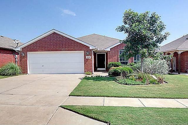 1st image of 3713 Mossbrook Dr