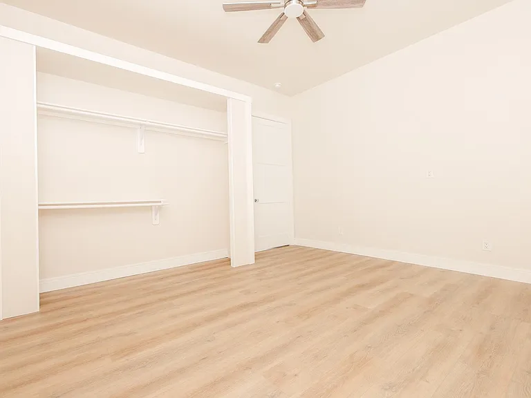 3407 Garrow St — Photo 16