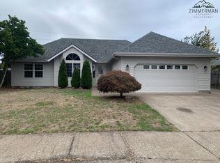 1810 Ridgley Blvd, Eugene, OR 97401