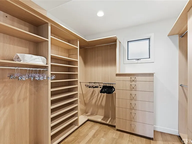 2242 Circle Dr — Photo 11