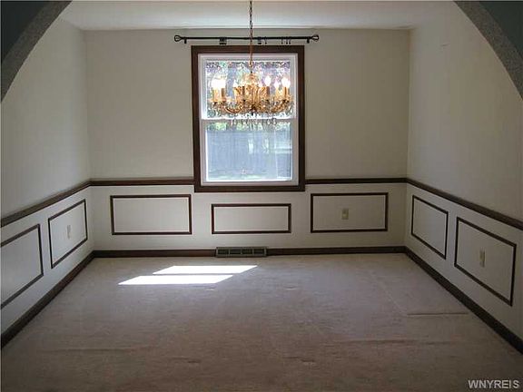 5th image of 54 Sandelwood Ct