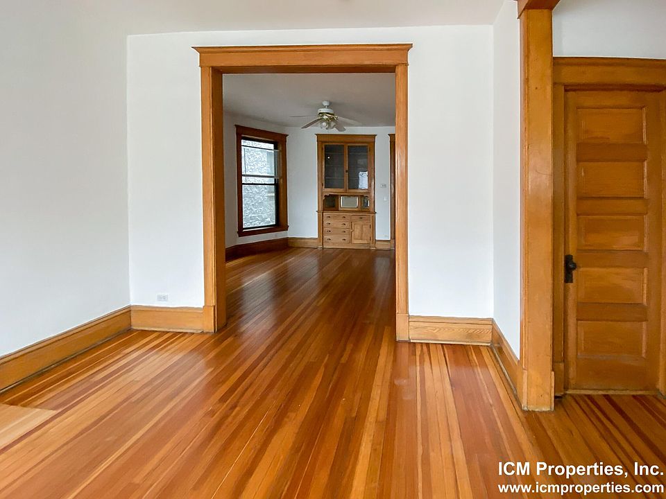 1st image of 3362 N Kenmore Ave #1F