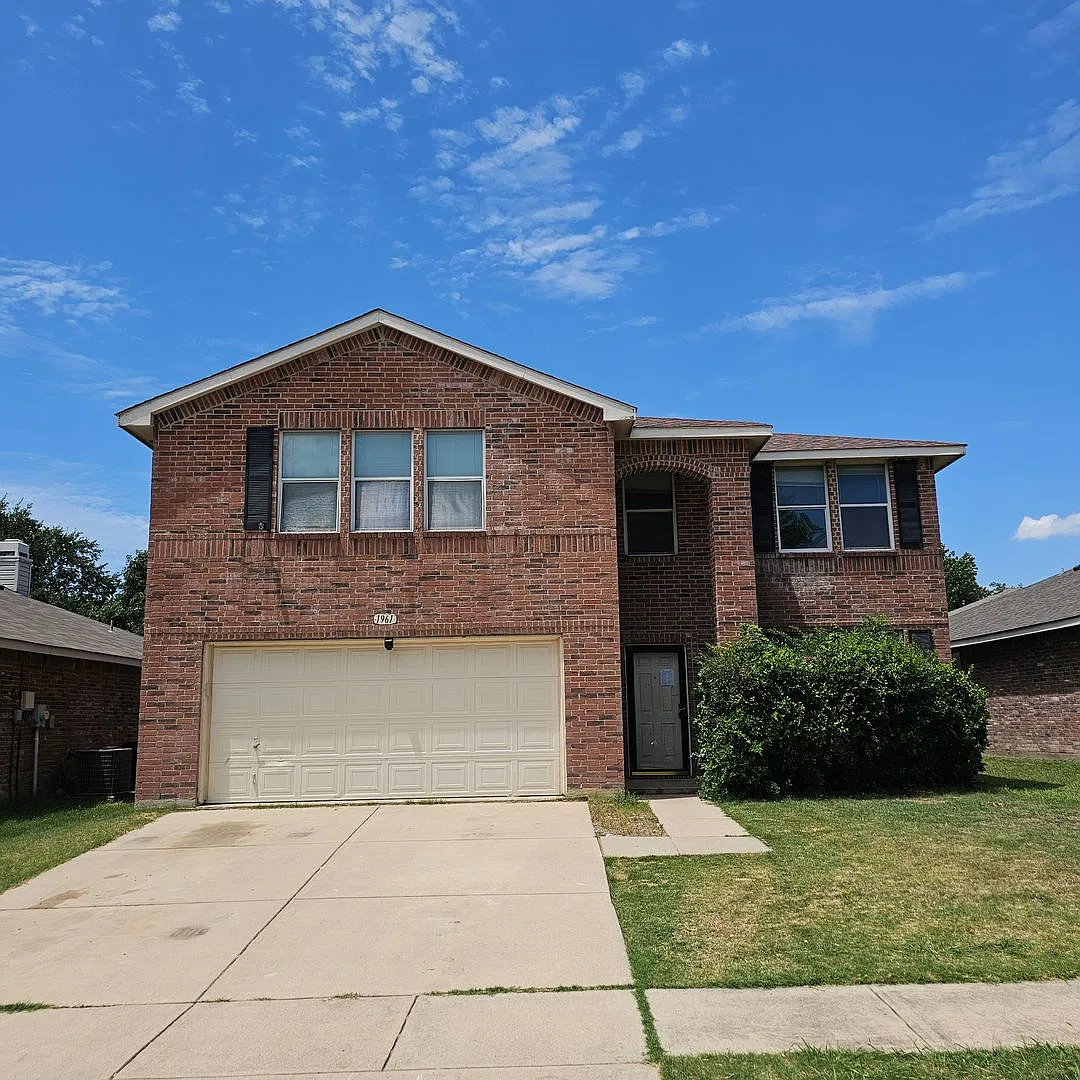 Spacious — Photo 1
