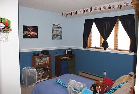 3rd image of 3880 Kandy Dr