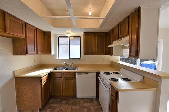 1st image of 2602 Stanford St #A