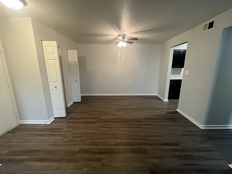 Foxfire West Apartments — Photo 25