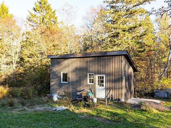 5th image of 186 Sands Rd