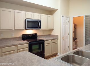 6106 Maggies Cir UNIT 106, Jacksonville, FL 32244