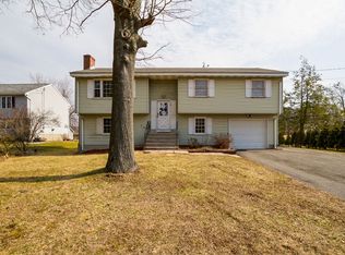 78 1st St, Suffield, CT 06078