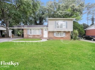 2734 Ocean Valley Dr, Atlanta, GA 30349