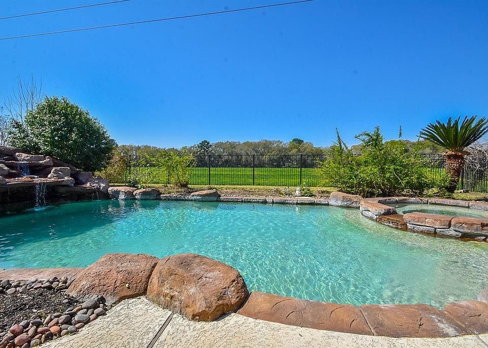 1st image of 5703 Grand Floral Ct