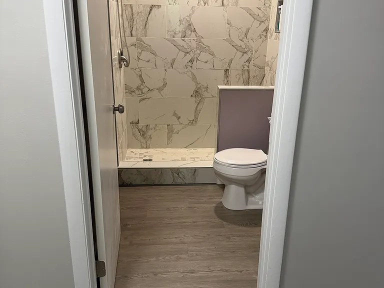 105 Knox Ct — Photo 5