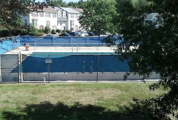 Backyard Community Swimming Pool