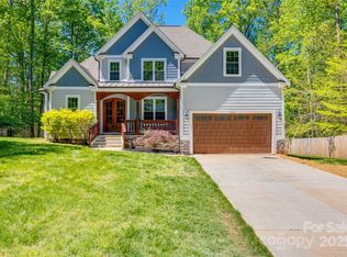 7435 Hammond Dr, Charlotte, NC 28215