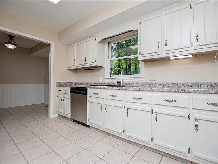 1499 Stonington Ct — Photo 11