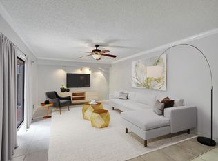 9911 NW 6th Ct, Plantation, FL 33324