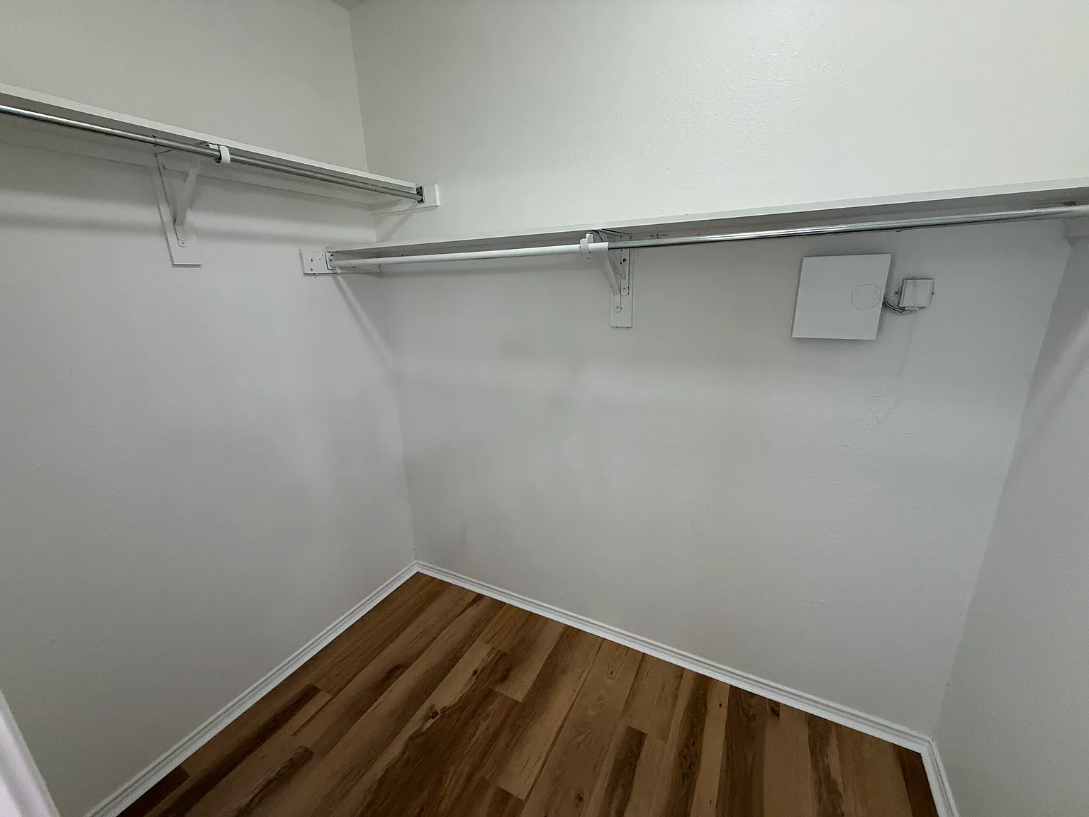 4 bed, 2.5 bath, 2485 sqft, $2,695 — Photo 3