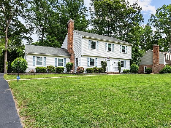 3rd image of 2009 Surreywood Ct