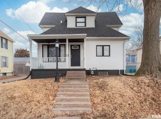 2217 Jefferson Ave, Davenport, IA