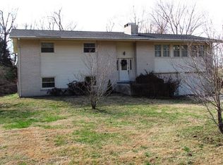 123 Kennedy Rd, Paducah, KY 42001