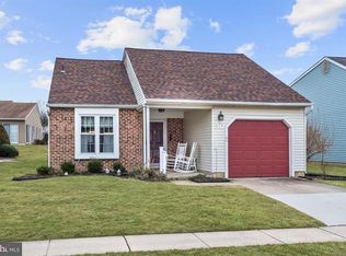 30 Fairfax Dr, Mount Laurel, NJ 08054