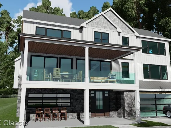 828 N Main St, Milford, MI 48381