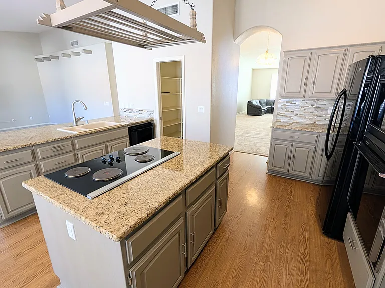 37985 S Eagle Dr — Photo 13