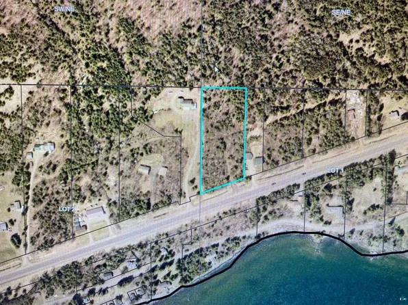 1699 E Highway 61, Grand Marais, MN 55604