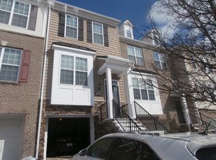 2416 Bluffcrest Ln, Cincinnati, OH 45238